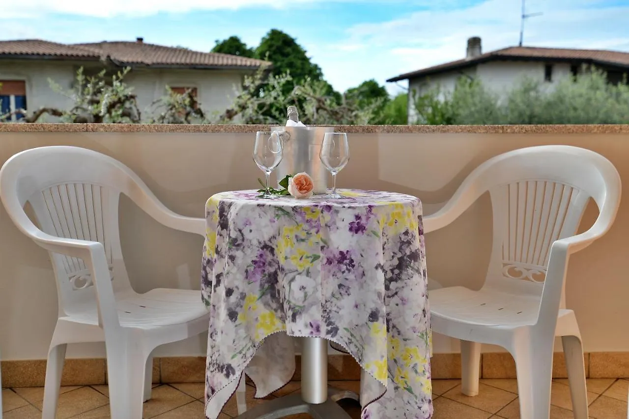 Hotel Fiordaliso Sirmione 2*,